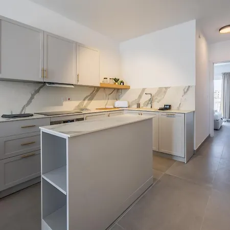 Charming And New Penthouse Close To Dome By Sf Homes * Mosta
