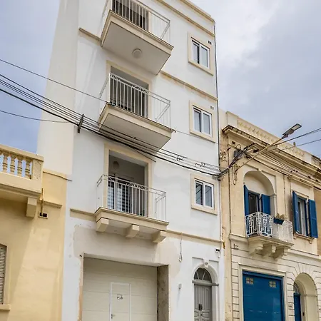 Charming And New Penthouse Close To Dome By Sf Homes Apartment *